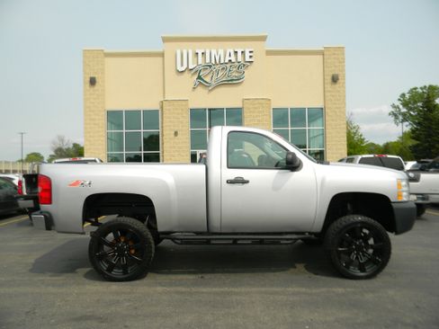 Used 2013 Chevrolet Silverado 1500 W/T image 1