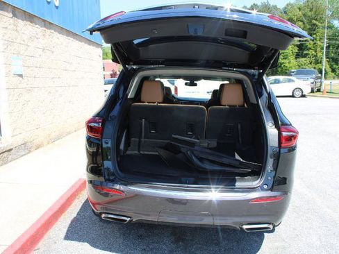 Used 2018 Buick Enclave Essence w/ Trailering Package FWD image 14
