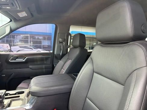Used 2025 Chevrolet Silverado 1500 RST AWD/4WD image 13