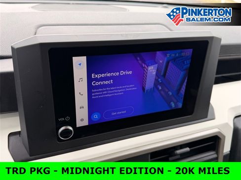 Used 2024 Toyota Tacoma TRD Off-Road image 31