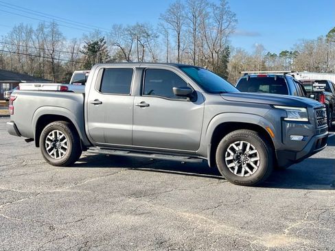 Used 2024 Nissan Frontier SL w/ Technology Package image 20