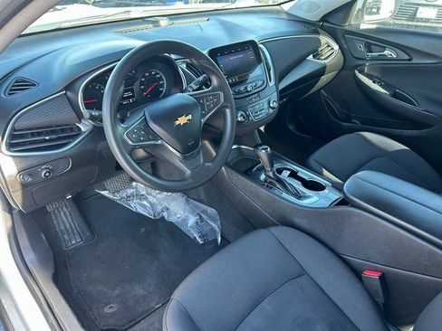 Used 2019 Chevrolet Malibu LT FWD image 26