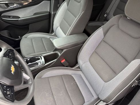 Used 2025 Chevrolet TrailBlazer LT image 36