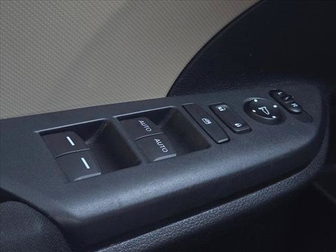 Used 2018 Honda Civic Sport image 9