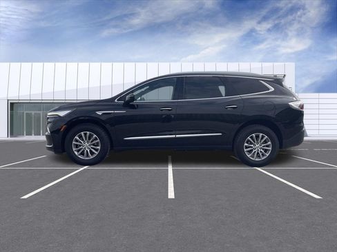Used 2024 Buick Enclave Premium AWD/4WD image 5
