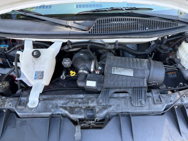 Used 2013 GMC Savana 3500 RWD image 34