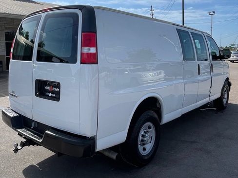 Used 2019 Chevrolet Express 2500 Extended w/ Communications Package RWD image 3