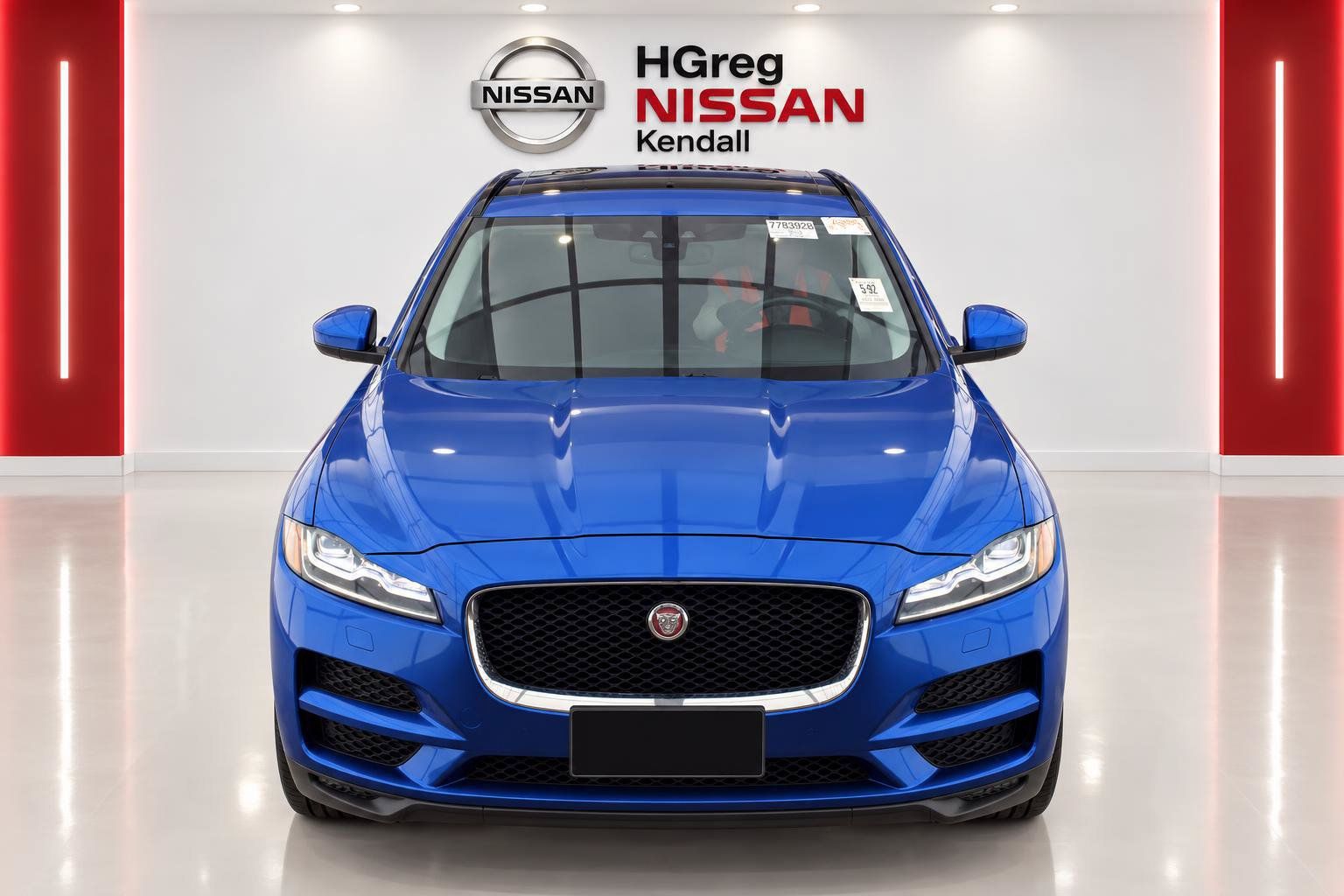 Used 2018 Jaguar F-PACE Prestige AWD/4WD image 5