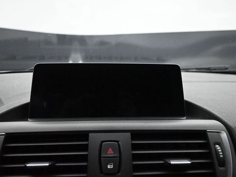 Used 2017 BMW M2 image 32