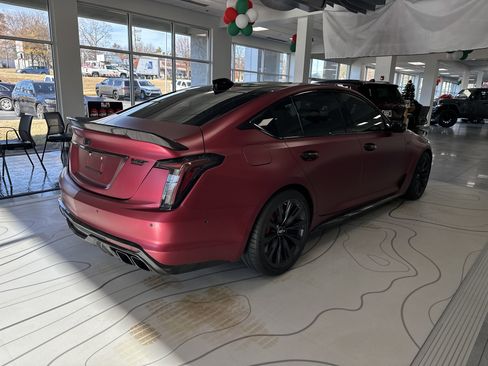 Used 2025 Cadillac CT5 V Blackwing w/ Carbon Fiber 2 Package image 9