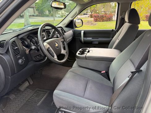 Used 2009 Chevrolet Silverado 1500 LT w/ All Star Package image 7