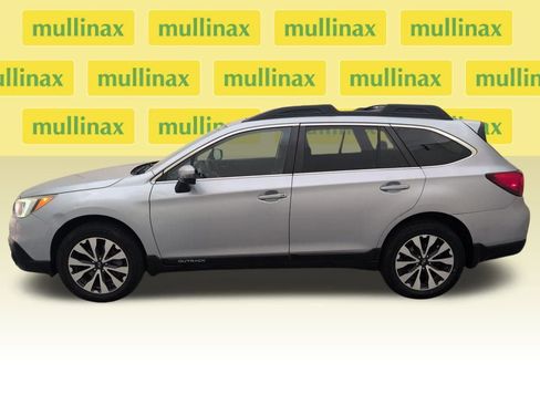 Used 2016 Subaru Outback 2.5i Limited image 11