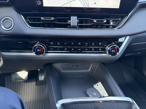 New 2026 Chevrolet Equinox RS w/ Convenience Package III image 18