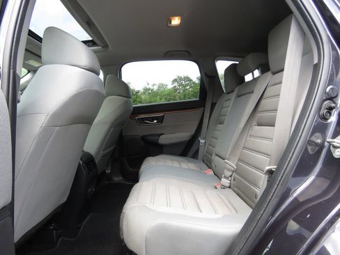 Used 2017 Honda CR-V EX image 19