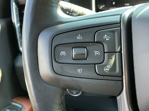 Certified 2024 GMC Sierra 2500 Denali Ultimate image 37