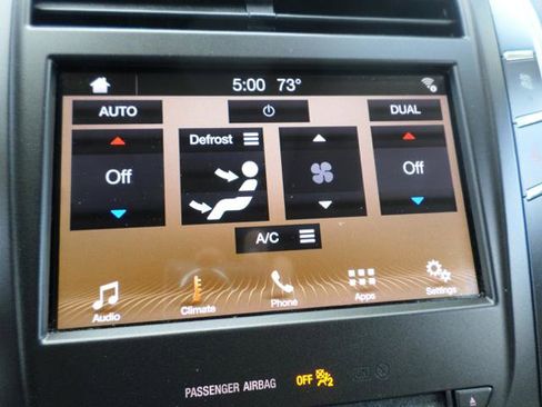 Used 2017 Lincoln MKC Premiere AWD/4WD image 14