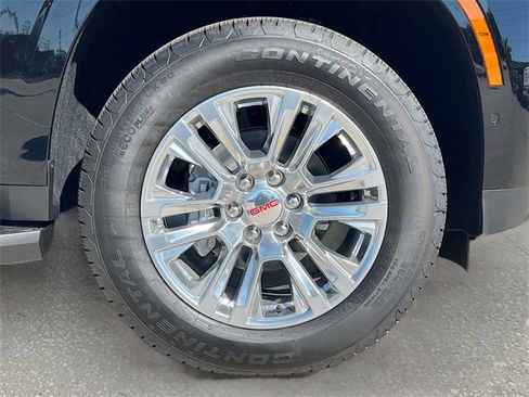 New 2026 GMC Yukon XL Denali image 19