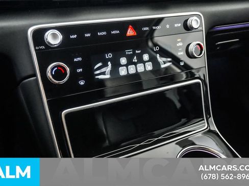 Used 2025 Genesis GV80 2.5T Standard AWD/4WD image 38