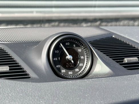 Certified 2026 Porsche Cayenne image 32