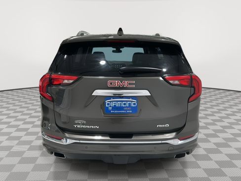 Used 2019 GMC Terrain Denali image 4