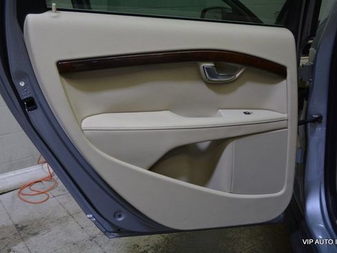 Used 2012 Volvo XC70 3.2 FWD image 13