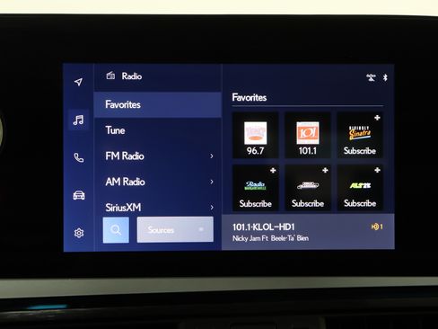 Used 2024 Lexus ES 350 w/ Accessory Package (Z2) FWD image 19