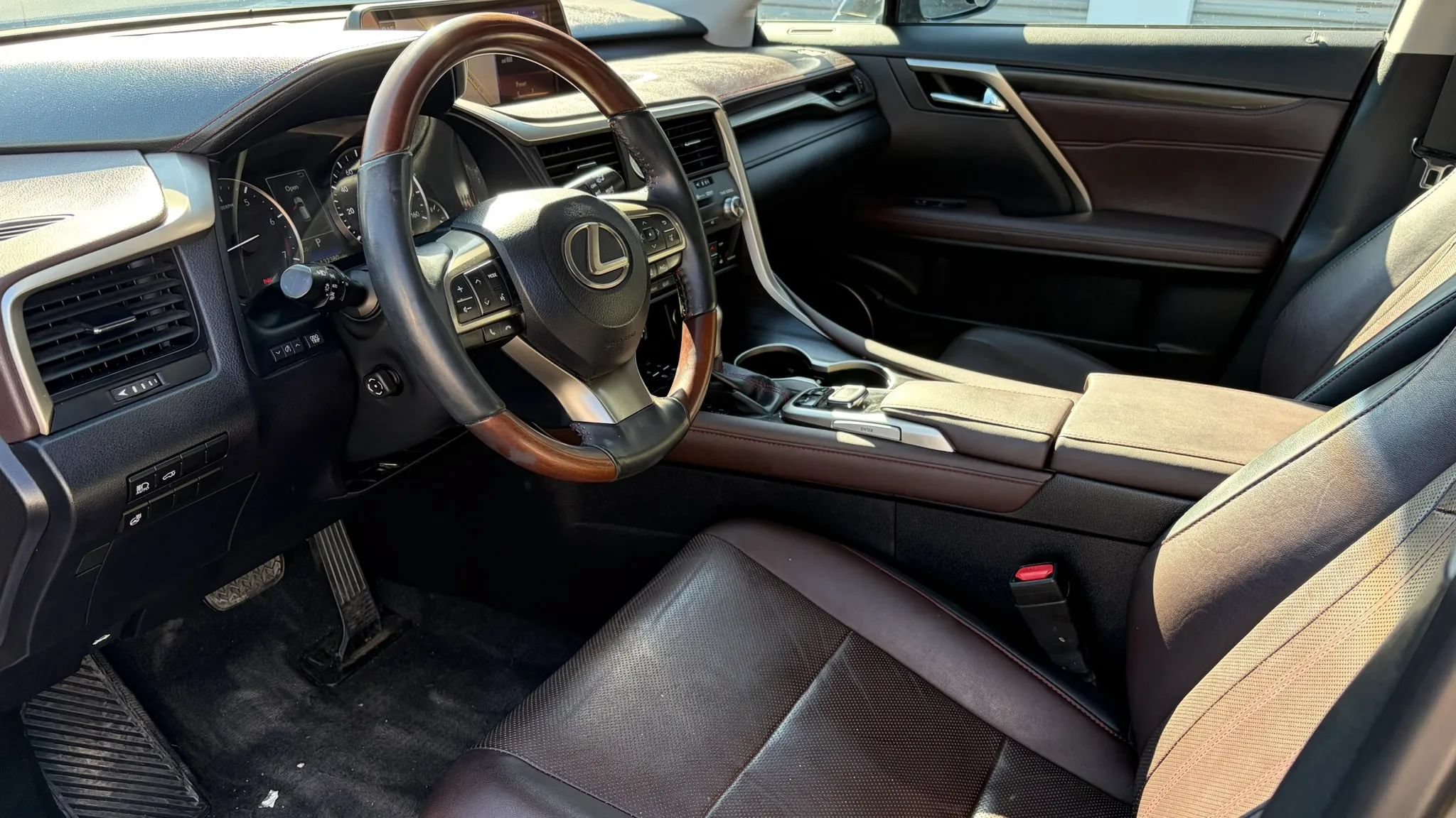 Used 2017 Lexus RX 350 FWD w/ Premium Package image 10