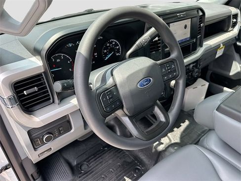 New 2025 Ford F550 4x4 Crew Cab Super Duty image 6