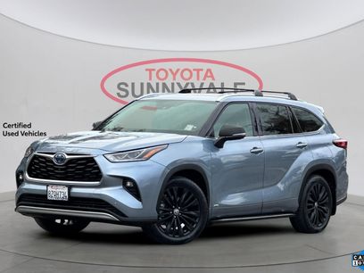 Certified 2022 Toyota Highlander Platinum
