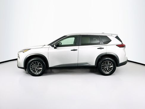 Used 2024 Nissan Rogue S FWD image 4