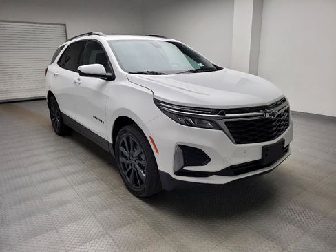 Used 2022 Chevrolet Equinox RS image 13