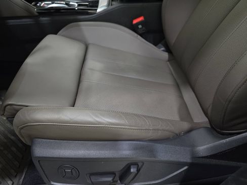 Used 2025 Audi Q5 Premium Plus AWD/4WD image 30
