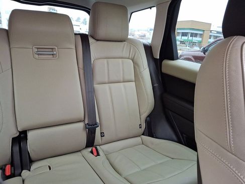 Used 2021 Land Rover Range Rover Sport SE image 14