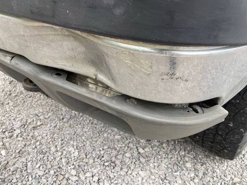 Used 2003 Chevrolet Silverado 2500 LS image 29