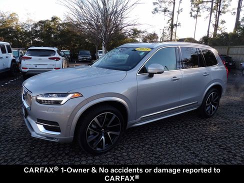 Certified 2023 Volvo XC90 B6 Plus w/ Protection Package image 4