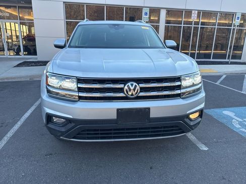 Used 2019 Volkswagen Atlas SE image 2