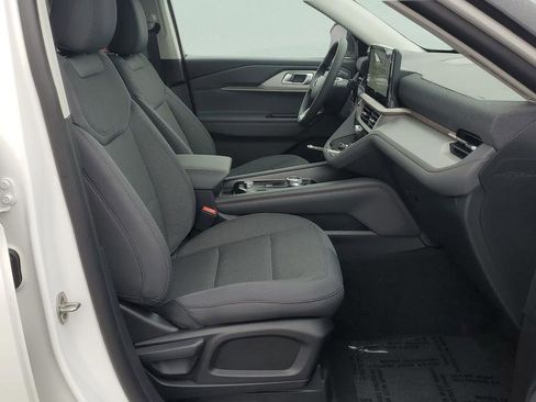 New 2026 Ford Explorer Active image 23