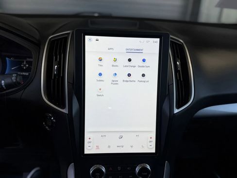 Used 2023 Ford Edge SEL w/ Convenience Package image 30