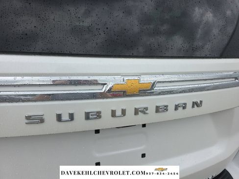 Used 2024 Chevrolet Suburban Premier AWD/4WD image 42