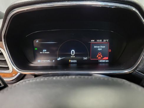 Used 2017 Lincoln Continental Reserve AWD/4WD image 27
