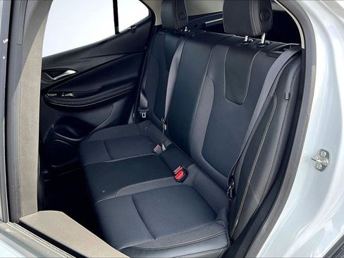 Used 2025 Buick Encore GX Preferred image 26