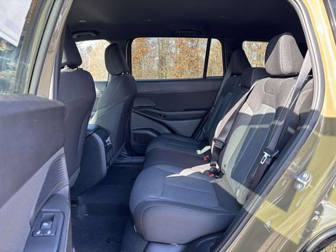 New 2026 Jeep Cherokee Laredo image 4