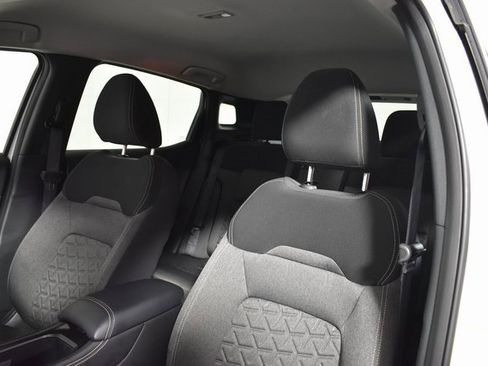 Certified 2025 Nissan Kicks SV image 10