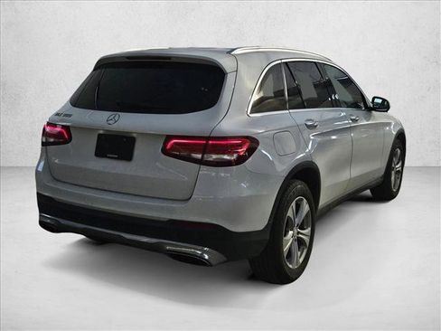Used 2016 Mercedes-Benz GLC 300 image 4