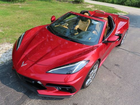 Used 2023 Chevrolet Corvette Stingray Preferred Conv w/ Z51 Performance Package RWD image 33
