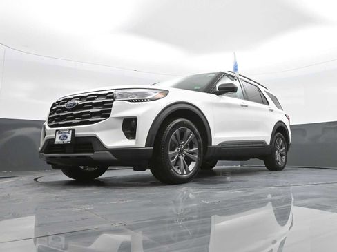 New 2026 Ford Explorer Active w/ Active Comfort Package AWD/4WD image 61