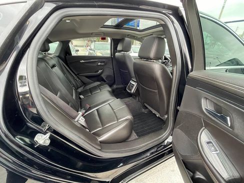 Used 2016 Chevrolet Impala LT w/ Leather Package FWD image 9