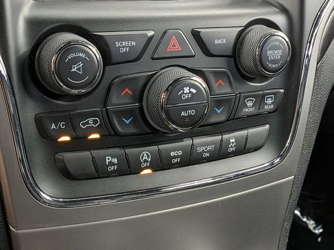 Used 2017 Jeep Grand Cherokee Altitude AWD/4WD image 24