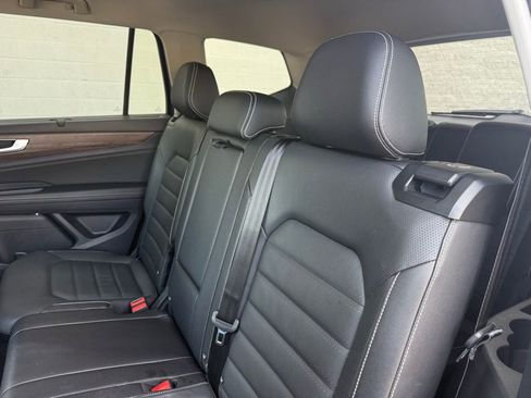 Used 2025 Volkswagen Atlas SEL image 26