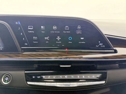 Used 2022 Cadillac Escalade Sport Platinum w/ Heavy-Duty Trailer Package AWD/4WD image 88
